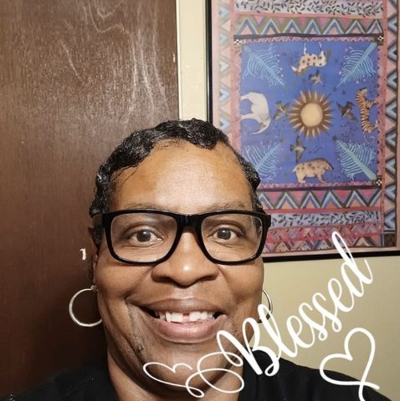 Profile Picture of Venora Brandyburg (@venorab) on Poshmark