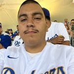 Profile Picture of Chris Renteria (@frontman_15) on Instagram
