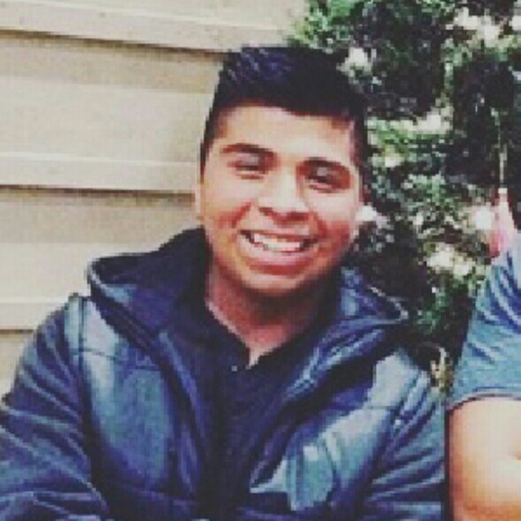 Profile Picture of Erik Sabino (@eriksabino1) on Poshmark