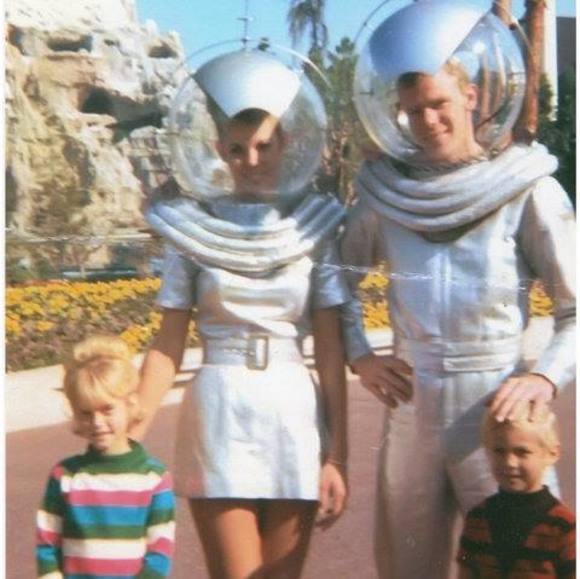 Profile Picture of Stephanie Iiams (@sparkysquirrel) on Poshmark