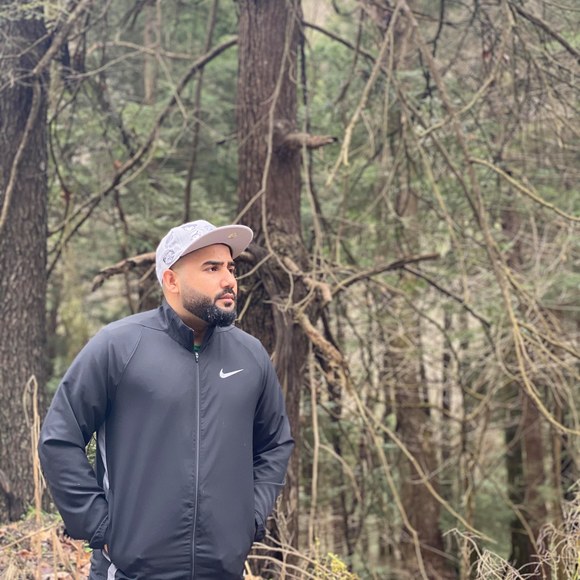 Profile Picture of Mohit Soni (@sufiguy) on Poshmark