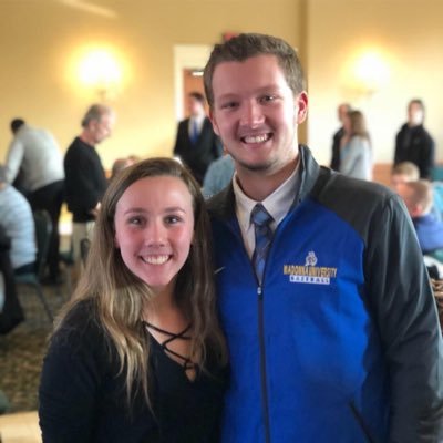 Profile Picture of Mike Wozniak (@MikeWoz9) on Twitter