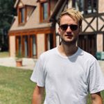 Profile Picture of John 🤷🏼‍♂️ (@lipoff) on Instagram