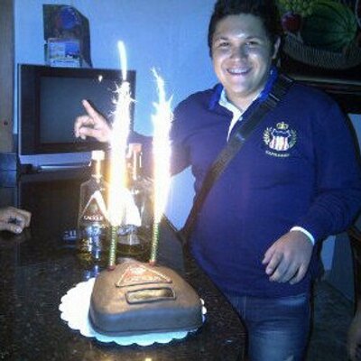 Profile Picture of Miguel Acevedo (@miguelacevedo92) on Twitter