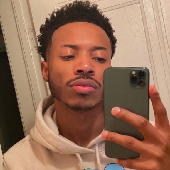 Profile Picture of David Burgess (@burgesd) on Poshmark