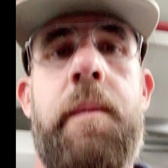 Profile Picture of Gregory Abrams (@abramsg2000) on Poshmark