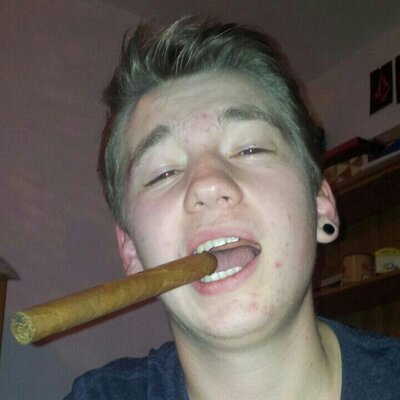 Profile Picture of Jakob Schwarz (@rockhardfreak) on Twitter