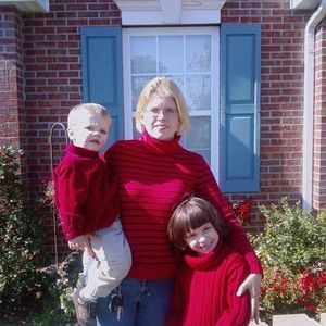 Profile Picture of Kristin Gibson (@kristingibson) on Myspace