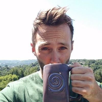 Profile Picture of Mike Wash (@YKKuser) on Twitter