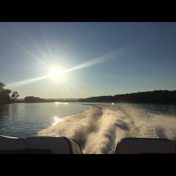 Profile Picture of Andrew Ruha (@andrewruhaaa) on Poshmark