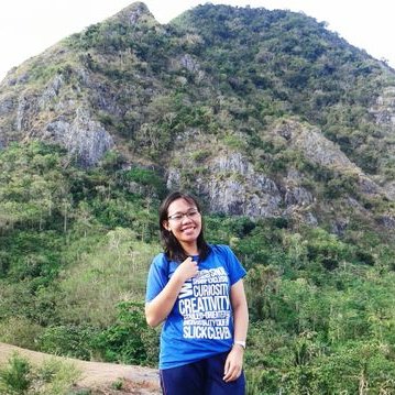 Profile Picture of Nichole Badiango (@BadiangoNichole) on Twitter