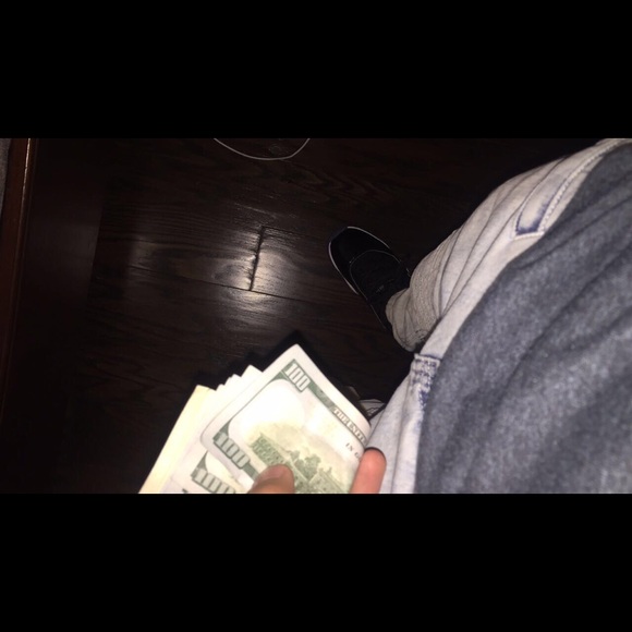 Profile Picture of Giancarlos Cruz (@giancarlos0502) on Poshmark