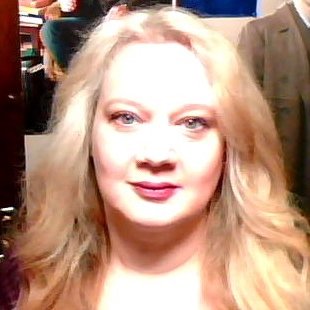 Profile Picture of Lisa Neal Shaw (@LisaNeal19) on Twitter