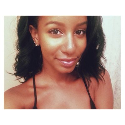 Profile Picture of Aisha Robinson (@@La_Aisha) on Twitter