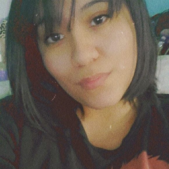 Profile Picture of Cassandra Casillas (@ccasillad) on Poshmark