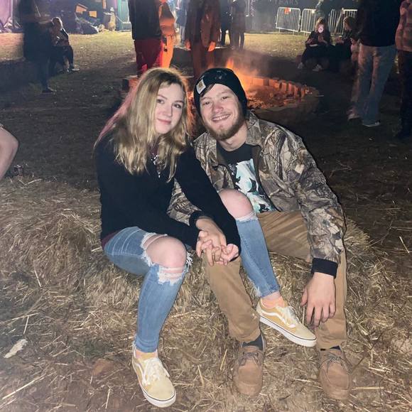 Jade Redkey - Poshmark Profile Picture of Jade Redkey (@jaderedkey) on Poshmark