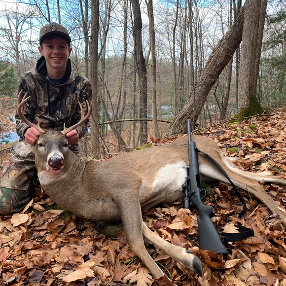 Profile Picture of Hazyn Stannard (@hazynstannard) on Poshmark