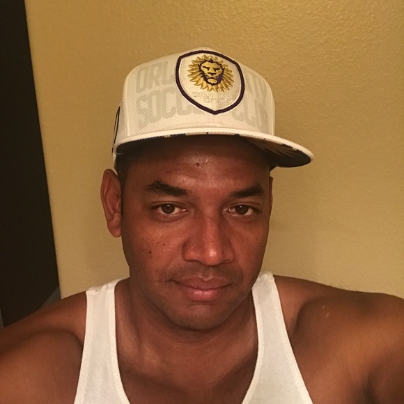 Profile Picture of Franklin Pichardo (@franklinpichard) on Poshmark