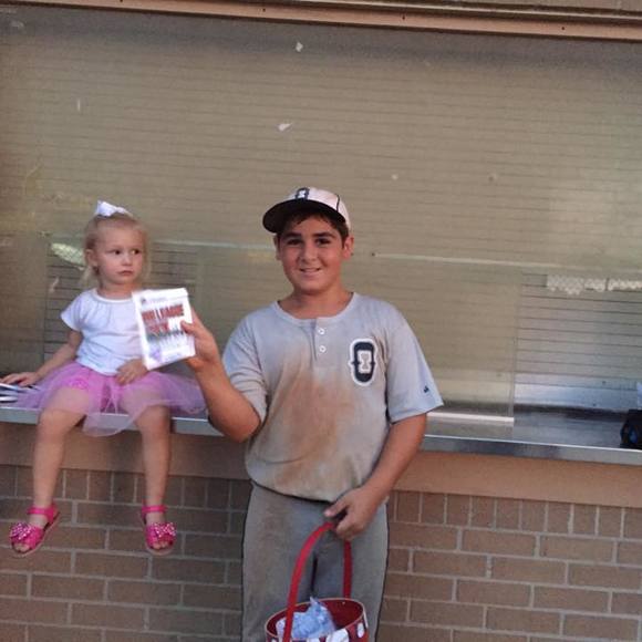 Logan Abadie - Poshmark Profile Picture of Logan Abadie (@vvvvvvvvhh) on Poshmark