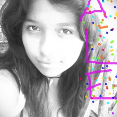 Profile Picture of Alexa Guillen (@peke9694) on Twitter