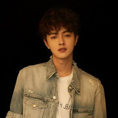 Profile Picture of Darren Chen (@IamHuaZeLei) on Twitter