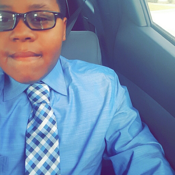 Profile Picture of Joshua Garvin (@cooljayy) on Poshmark