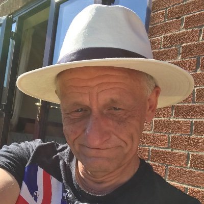 Profile Picture of Mike Nicholson (@MikeNicholsonUK) on Twitter