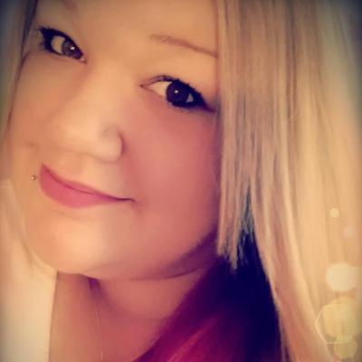 Profile Picture of Kathy Petit (@kathyamelie194) on Twitter