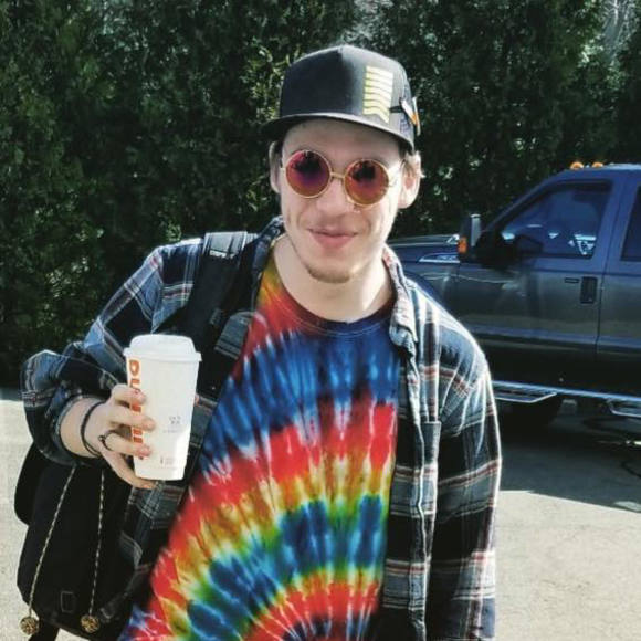 Profile Picture of Jackson Perrelli (@jacperrelli) on Poshmark