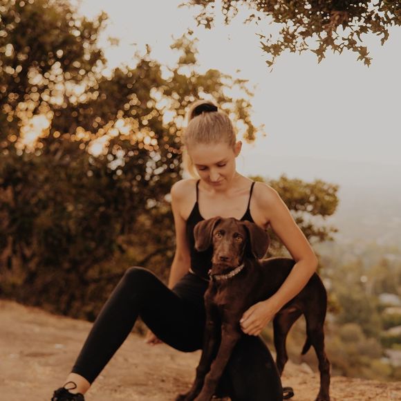 Profile Picture of Emma Bahrton holm (@ebahrtonholm) on Poshmark