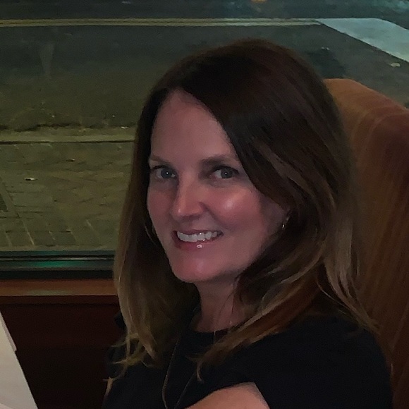 Michelle Wolleson - Poshmark Profile Picture of Michelle Wolleson (@mwolleson) on Poshmark