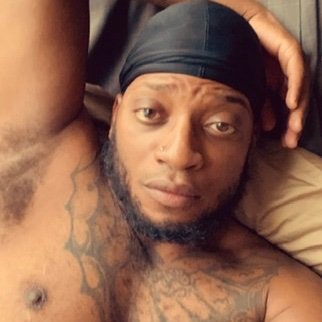 Profile Picture of Tristan (@IdlebirdTristan) on Twitter