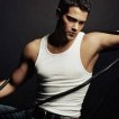 Profile Picture of Blake Mclaughlin (@Arielle770db) on Twitter
