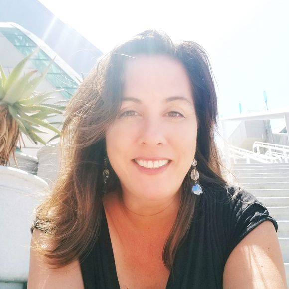 Profile Picture of Tamara Krause (@tamtamsd552) on Poshmark