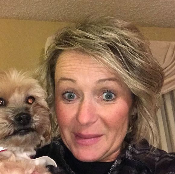 Profile Picture of Marla Freiburger (@marlafreiburger) on Poshmark