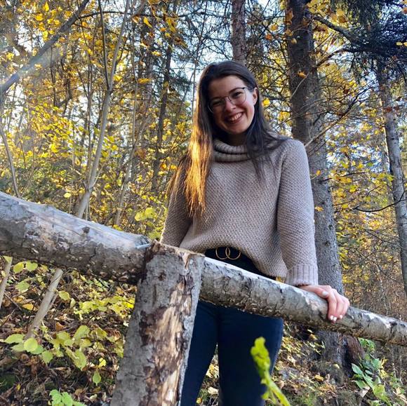 Jezziane Duguay - Poshmark Profile Picture of Jezziane Duguay (@jezziane27) on Poshmark