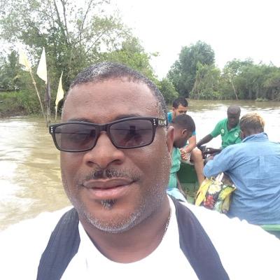 Profile Picture of Richard Matthias (@bellesruches) on Twitter