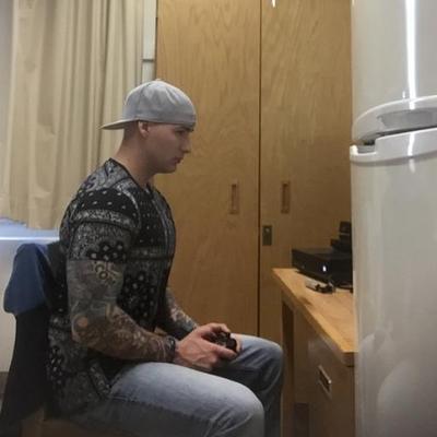 Profile Picture of Matt Yeatts (@IBRAV0) on Twitter