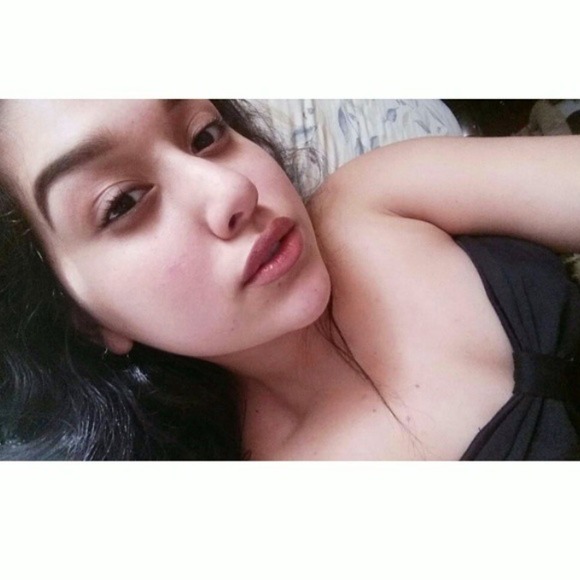 Profile Picture of Megan Cavazos (@megancavazos1) on Poshmark