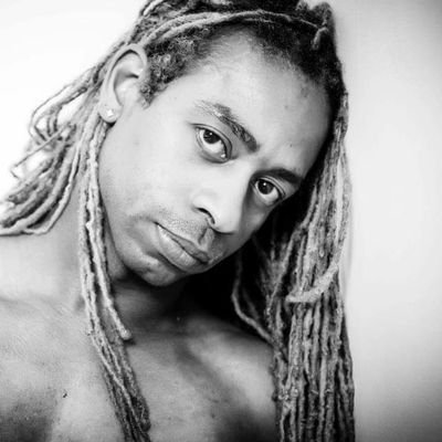 Profile Picture of Reginald Allen (@I_robot0_o) on Twitter