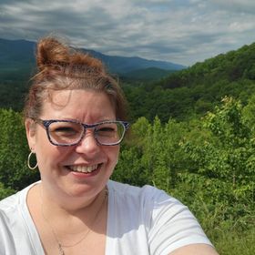 Profile Picture of Amber McKnight (@amberwaves72) on Pinterest