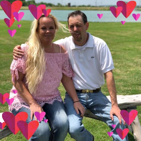 Profile Picture of Daveeda Nethercutt palmer (@cowgrl076) on Poshmark