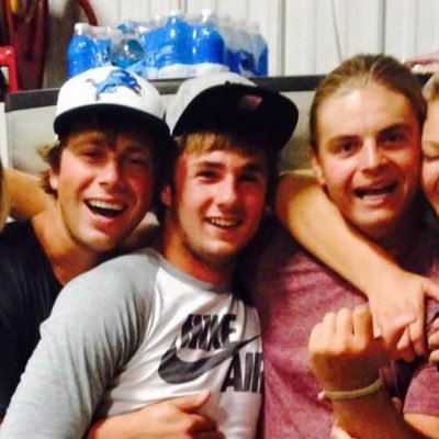 Profile Picture of Ryan Weber (@RonnyWeber99) on Twitter