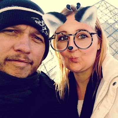 Profile Picture of Angela Annie (@AngieRocks8) on Twitter