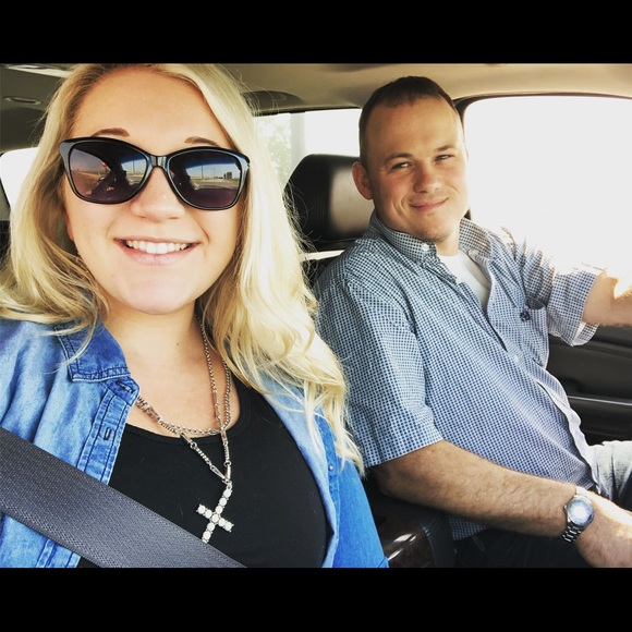 Profile Picture of Cali Ecret (@caliecret) on Poshmark