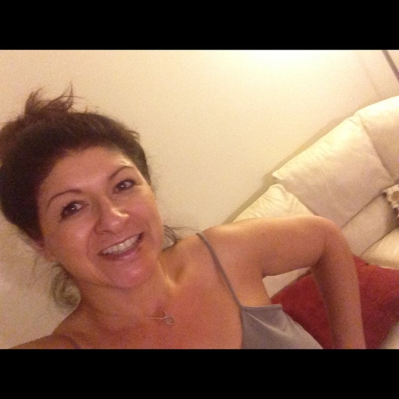 Profile Picture of Norma Van horn (@garvinvh) on Poshmark