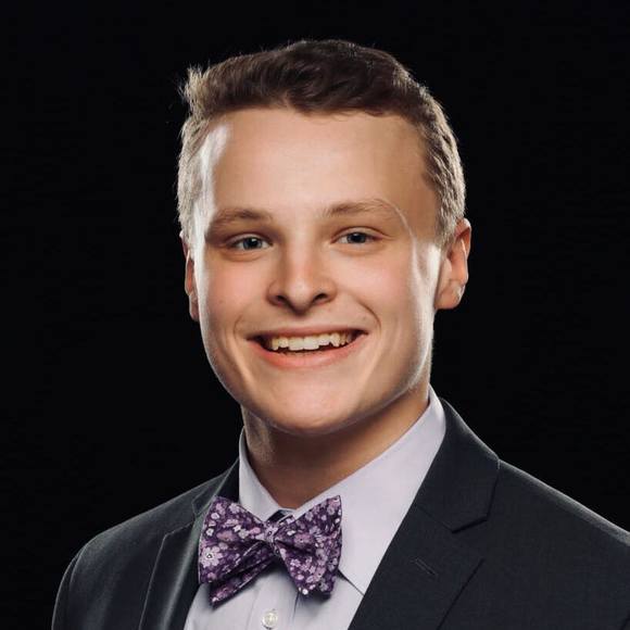 Profile Picture of Cole Kallenberger (@colekall) on Poshmark