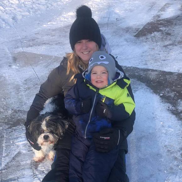 Profile Picture of Chelsey Fogarty johnson (@fogarc1) on Poshmark