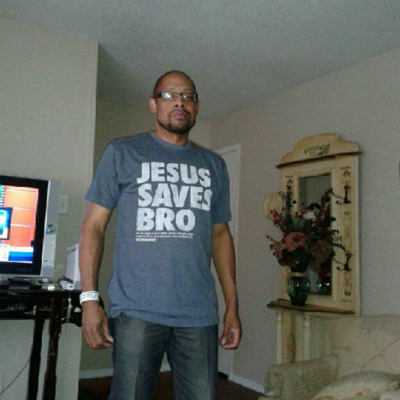 Profile Picture of Craig Cade (@wyzeman) on Poshmark