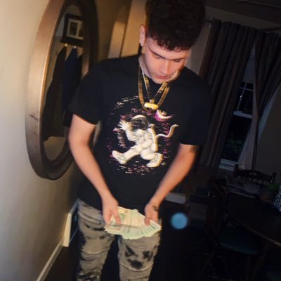 Profile Picture of Chris Goody  ☔️ (@cgoodyyy) on Twitter